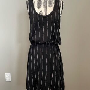 H&M Black and Gray Patterned Midi Dress